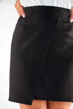 Asymetryczna spódniczka mini - czarna