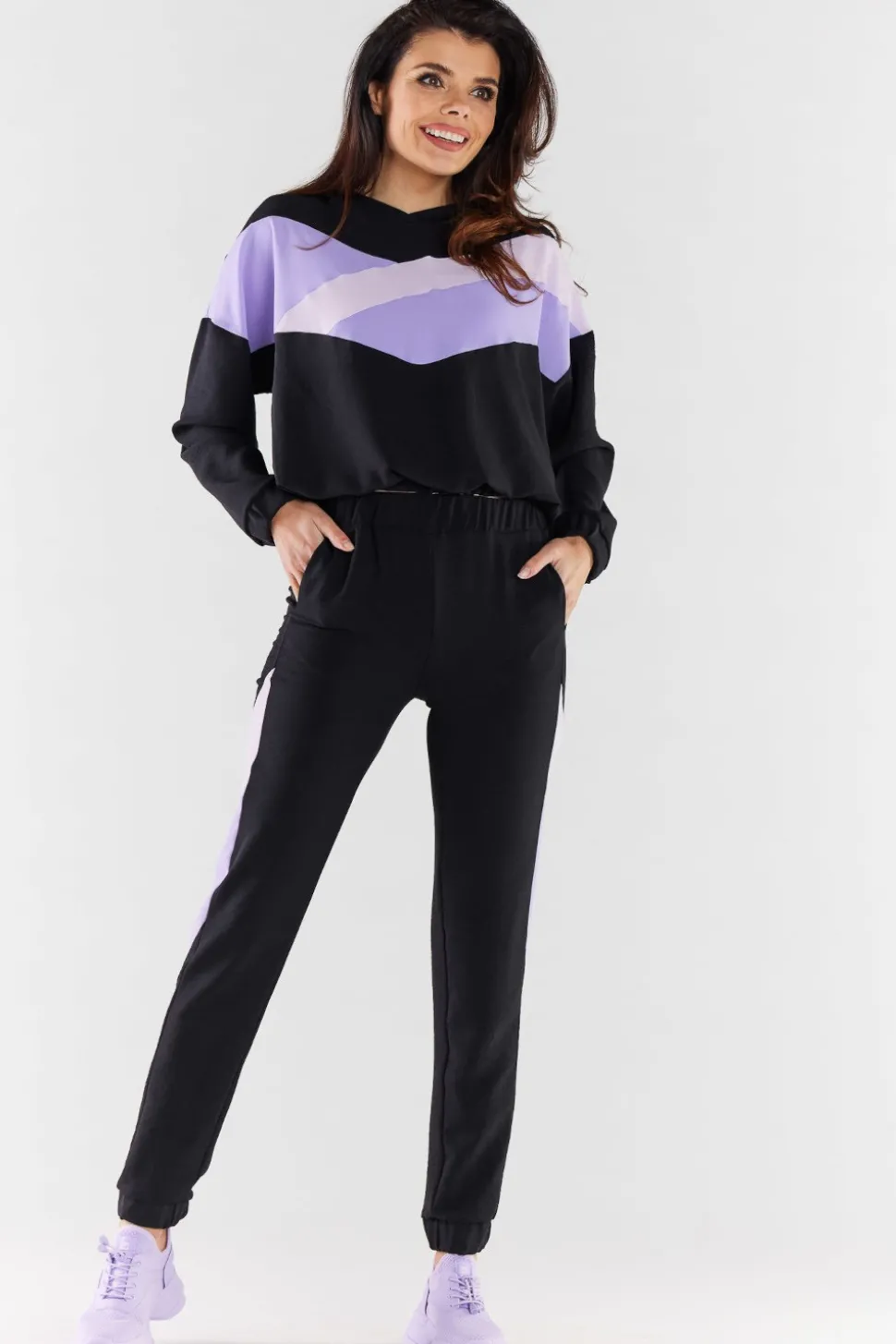 Bluza damska z kapturem - czarno-fioletowa