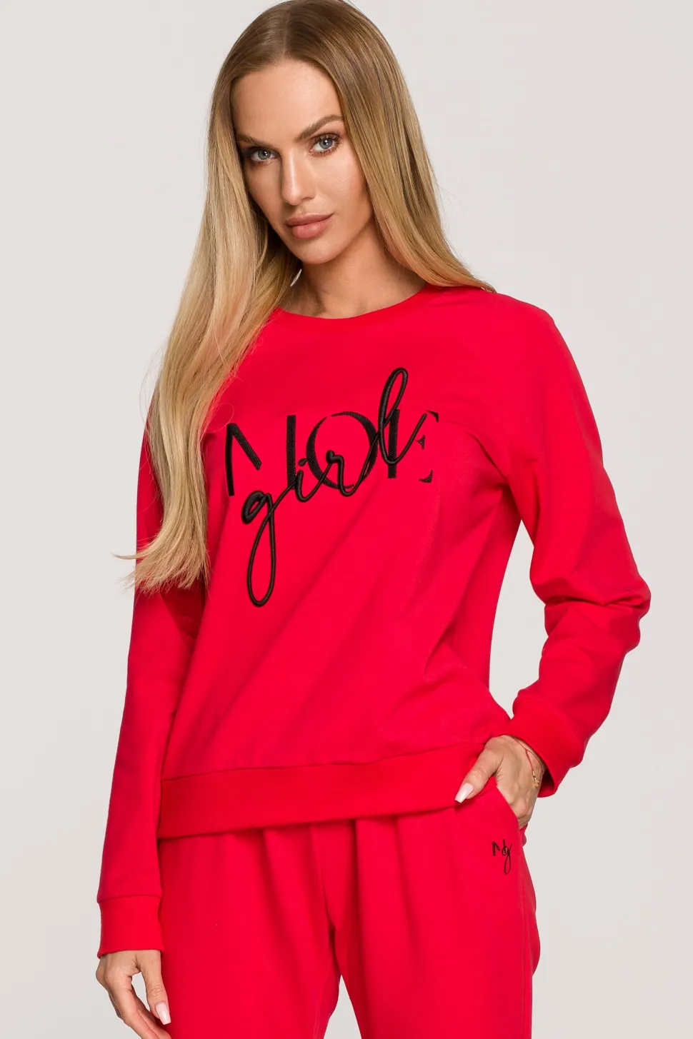 Bluza dresowa z haftem - czerwona