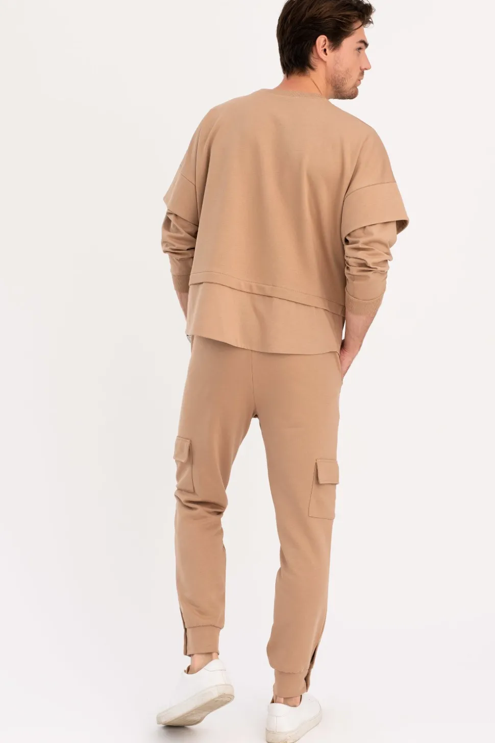 Bluza męska z warstwowymi rękawami - orzechowa