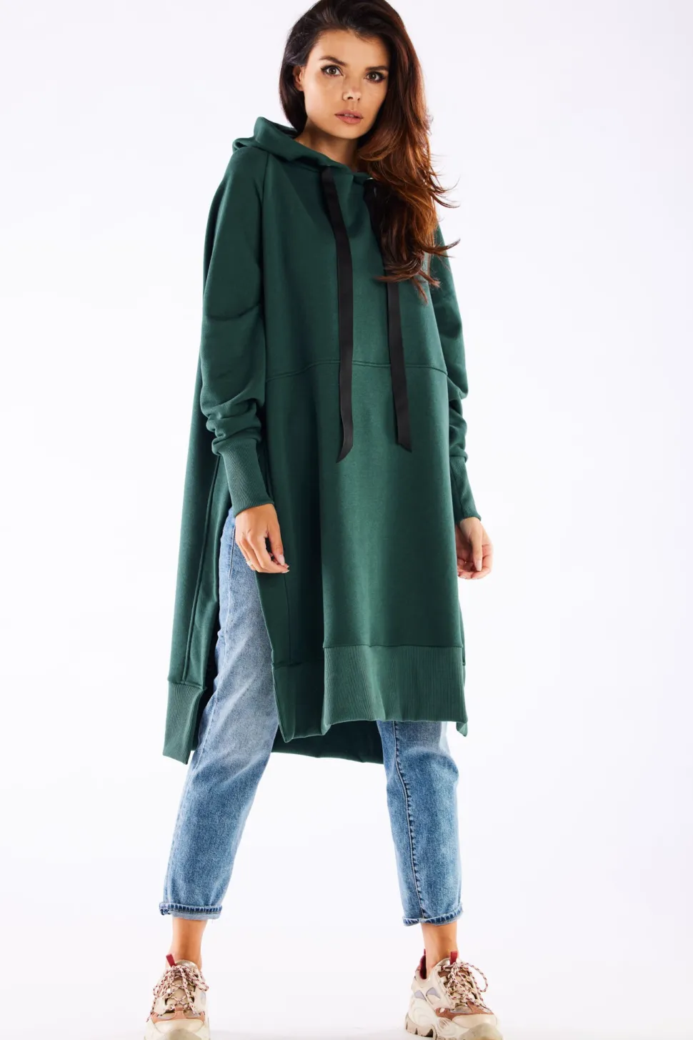 Bluza oversize z rozcięciami po bokach - zielona
