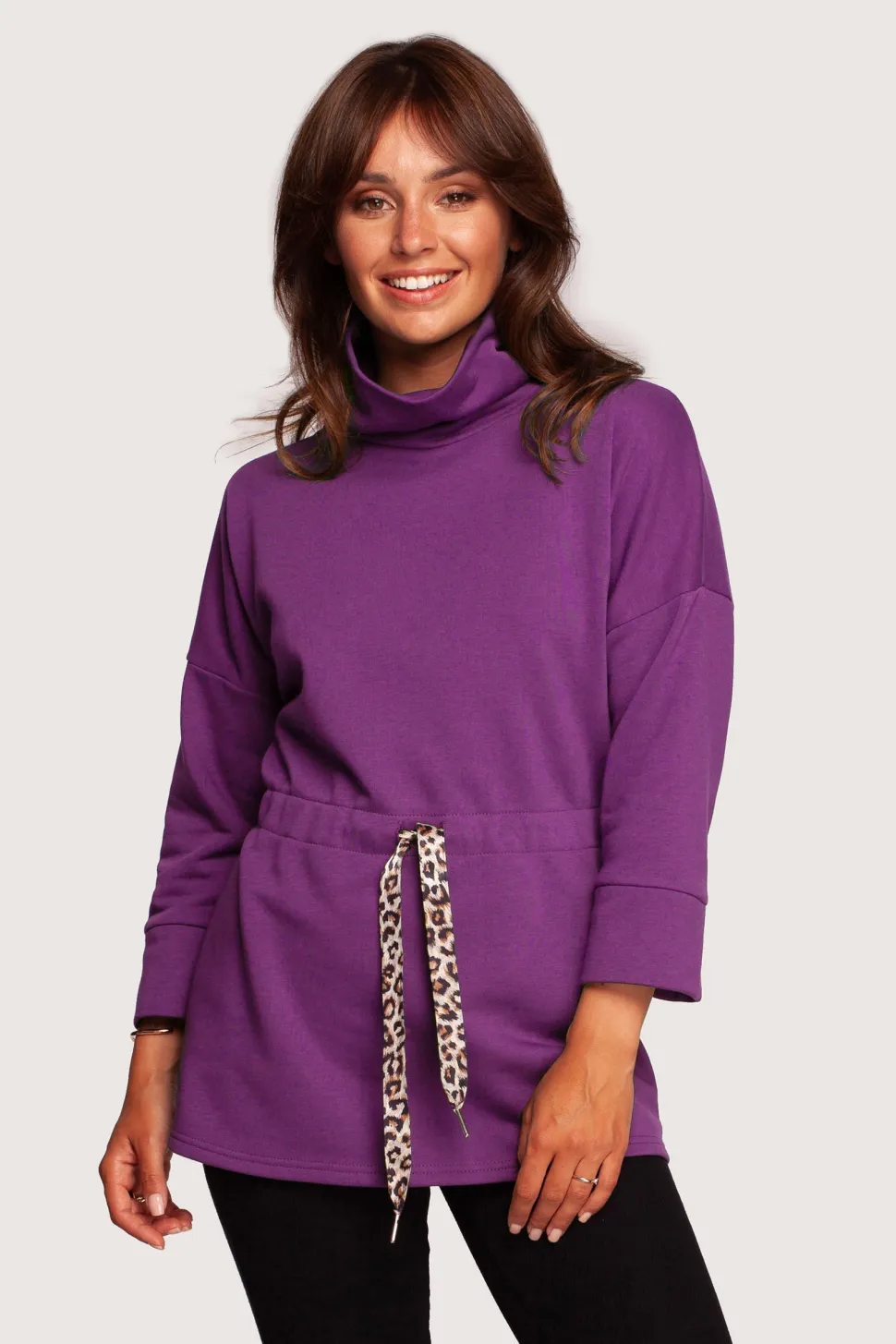 Bluza z golfem o przedłużonym kroju - purpurowa