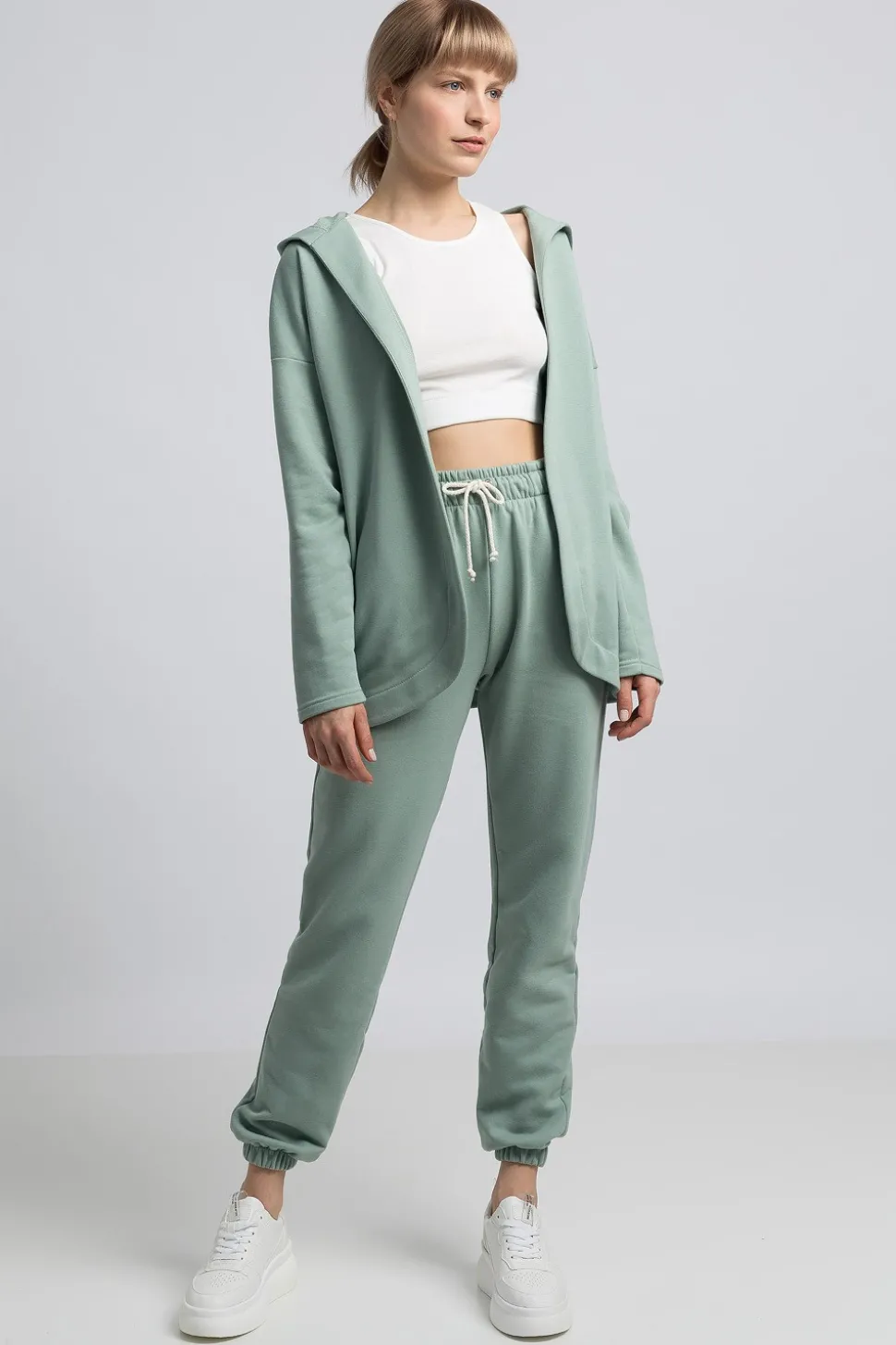Bluza z kapturem bez zapięcia - miętowa