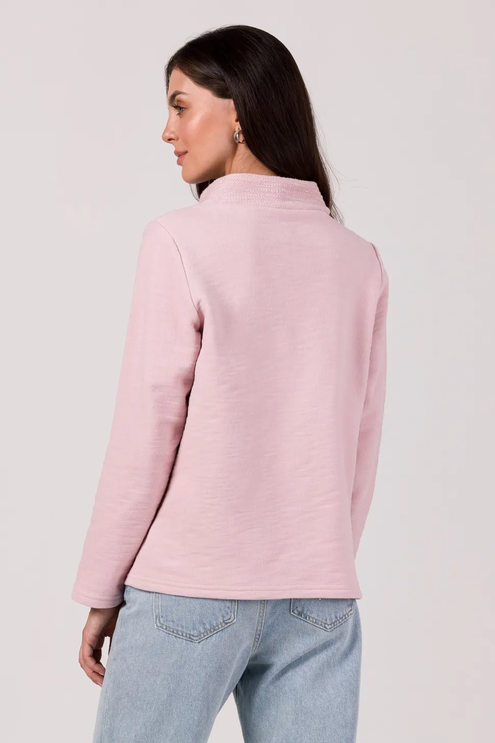 Bluza z wysokim kołnierzem - pudrowa