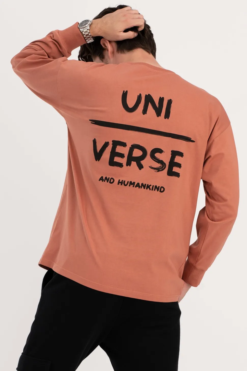 Bluzka męska longsleeve z nadrukiem - ceglasta