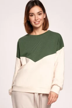 Dwukolorowa bluza o luźnym kroju - model 1
