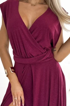 Elegancka sukienka maxi na ramiączkach - bordowa z brokatem