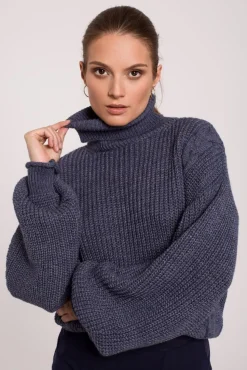 Krótki sweter z golfem - niebieski