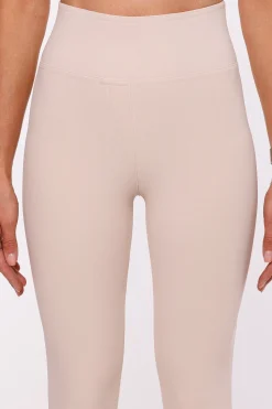 Legginsy prążkowane pushup z wysokim stanem - jasnobeżowe