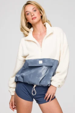 Luźna bluza pluszowa z kieszenią - model 3