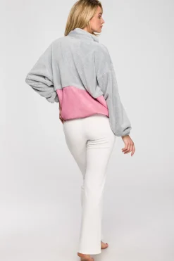 Luźna bluza pluszowa z kieszenią - model 2