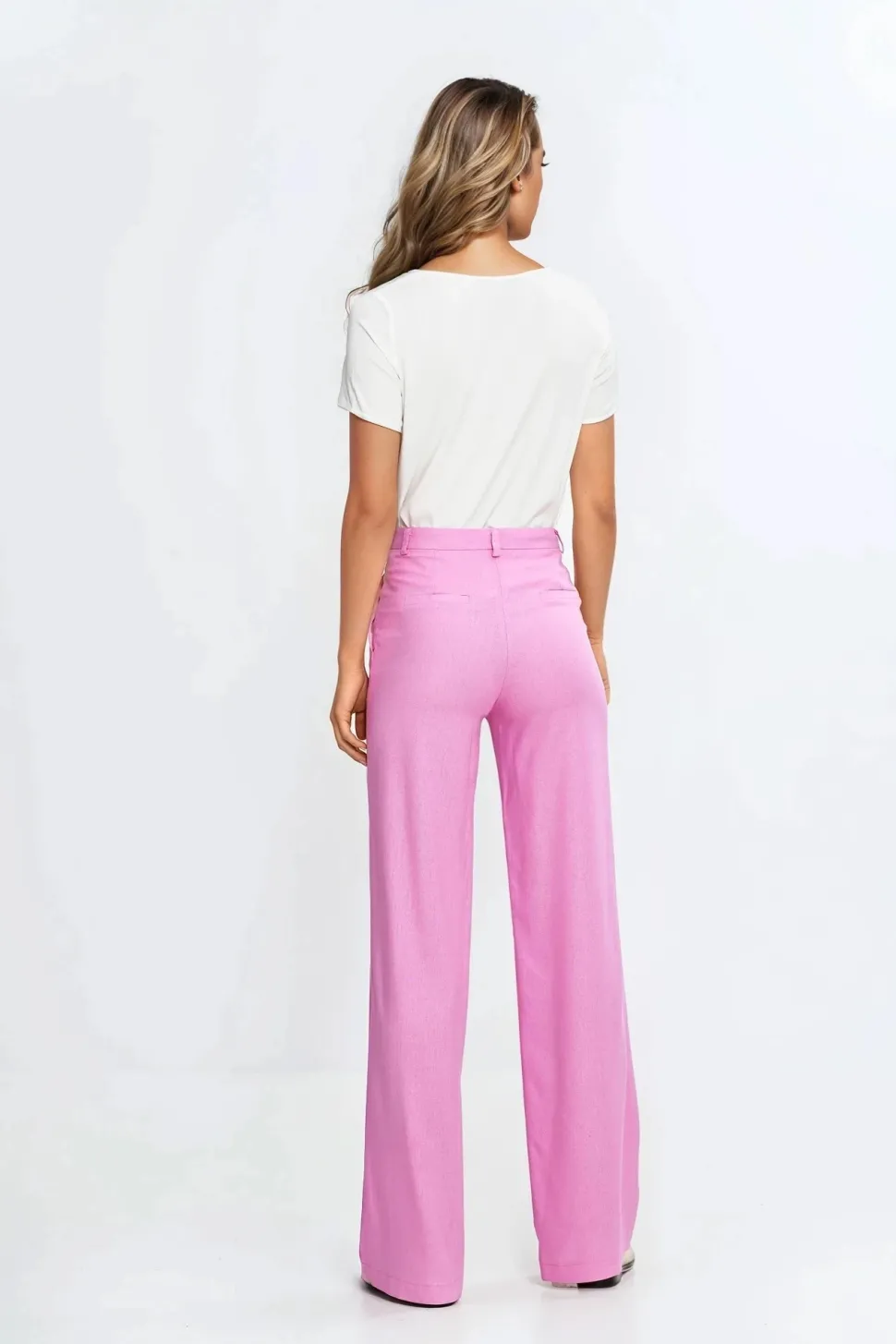 Spodnie bootcut z kieszeniami - różowe