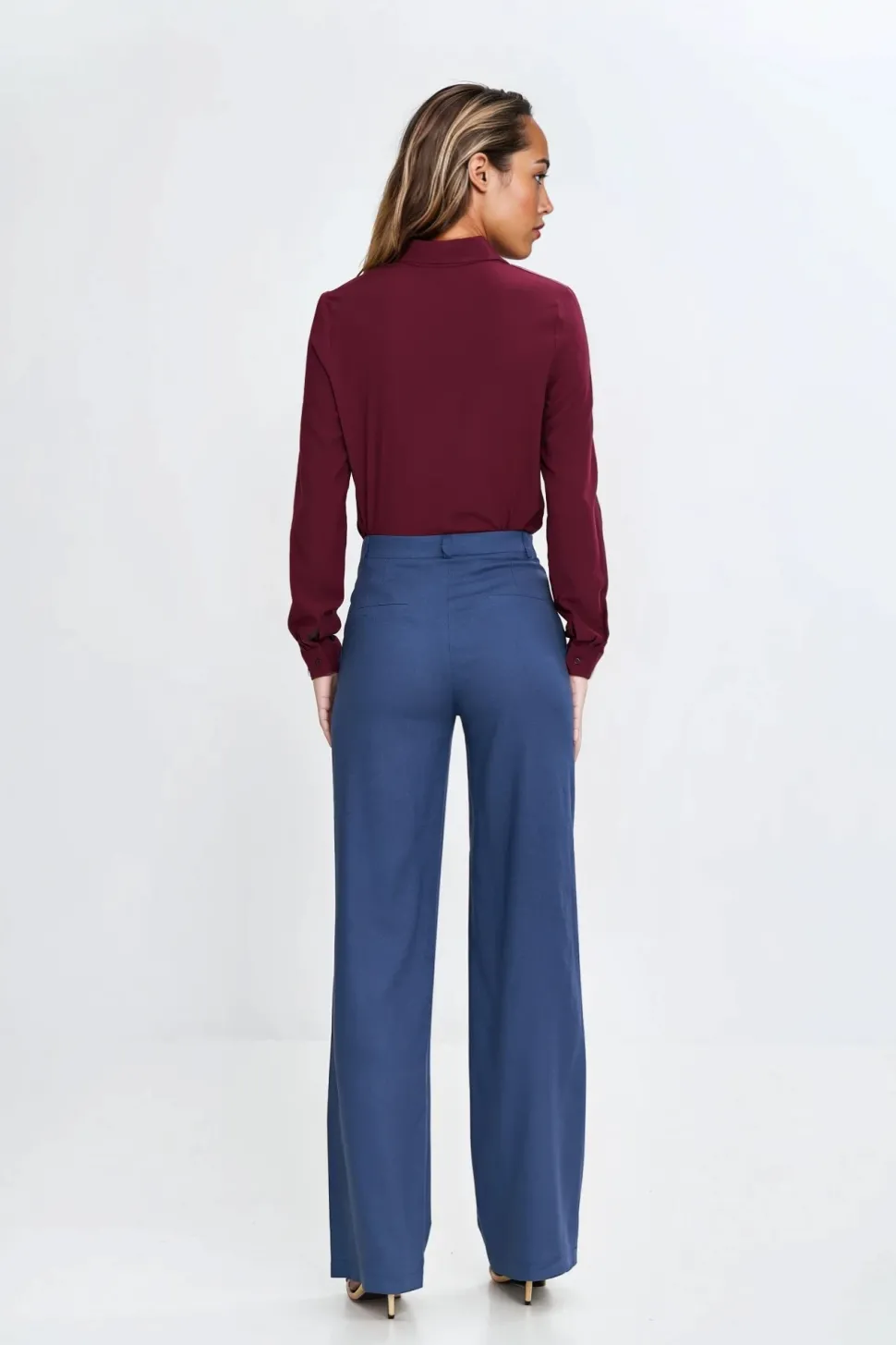 Spodnie bootcut z kieszeniami - kobaltowe