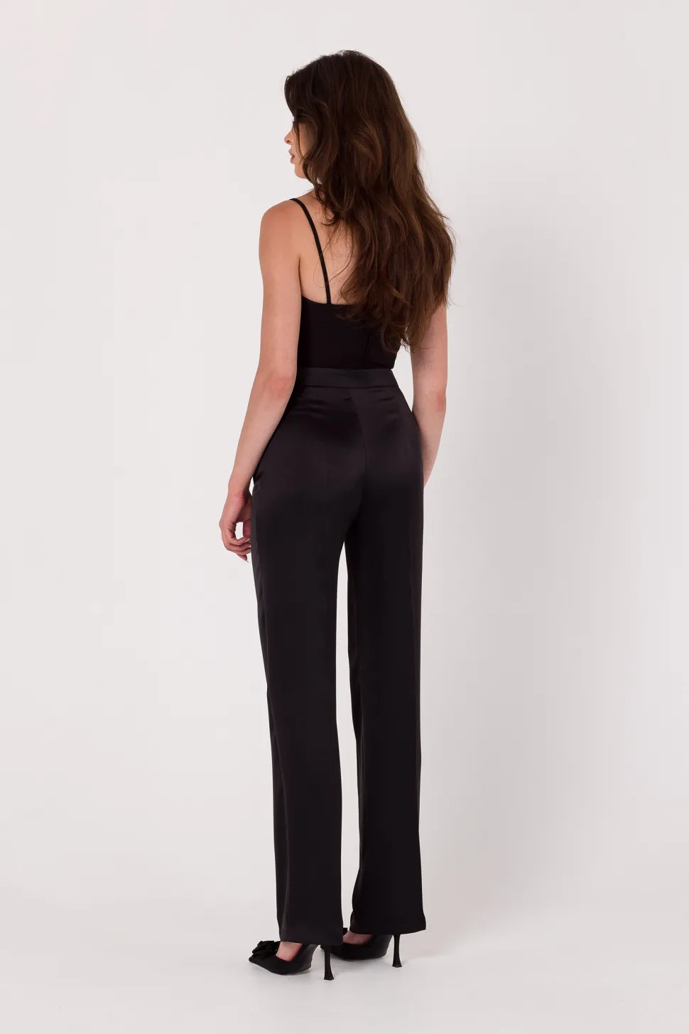 Spodnie z prostymi nogawkami - czarne