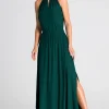 Sukienka maxi z dekoltem typu halter - zielona