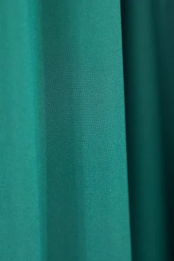 Sukienka maxi z dekoltem typu halter - zielona