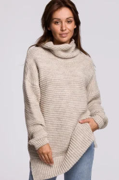 Sweter oversize z golfem - beżowy