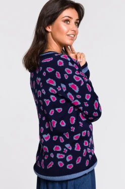 Sweter w lamparcie cętki - model 1