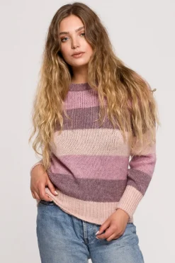 Sweter w pasy wielokolorowe - model 3