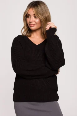 Sweter z dekoltem w serek - czarny