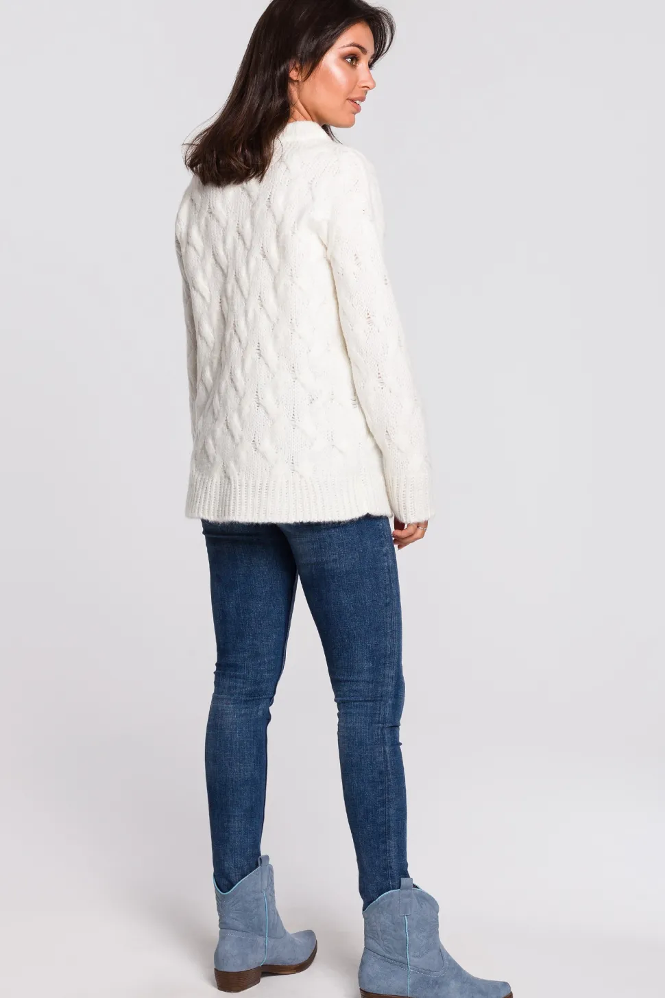 Sweter ze splotem typu warkocz - ecru