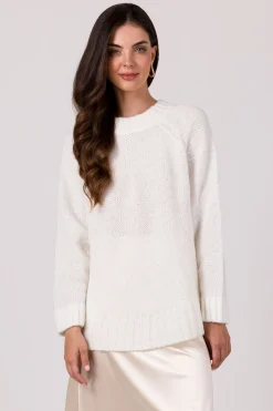 Sweter z nietoperzowymi rękawami - biały