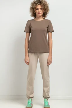 T-shirt damski z krótkim rękawem - cappuccino